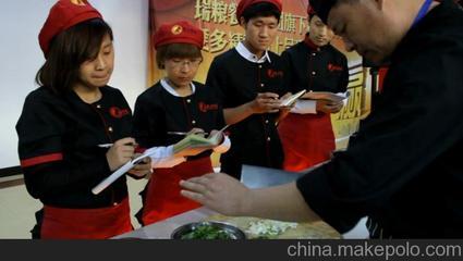 一切为了客户 瑞粮餐饮集团的服务理念与品牌形象